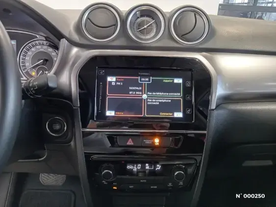 SUZUKI VITARA IV - voiture d'occasion - Photo 13