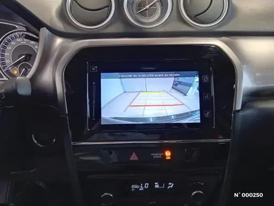 SUZUKI VITARA IV - voiture d'occasion - Photo 14
