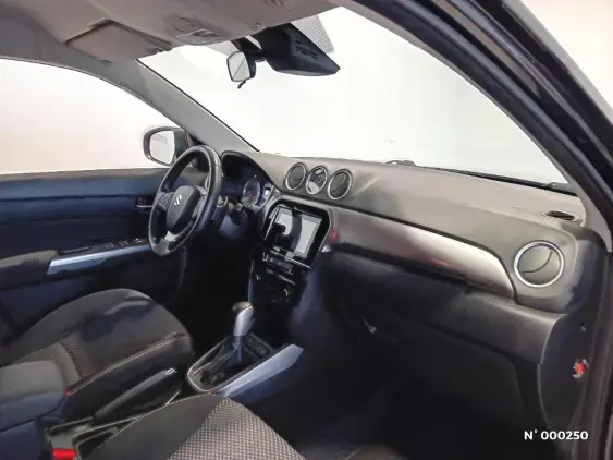 SUZUKI VITARA IV - voiture d'occasion - Photo 10