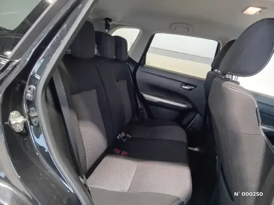 SUZUKI VITARA IV - voiture d'occasion - Photo 11