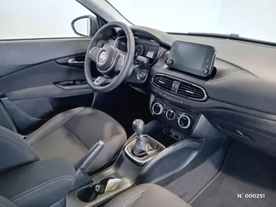 FIAT TIPO II - voiture d'occasion - Photo 9