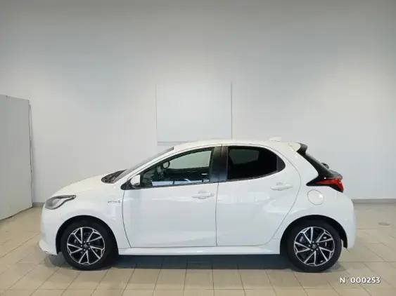 TOYOTA YARIS IV - voiture d'occasion - Photo 2