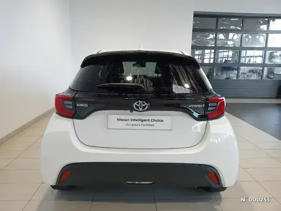 TOYOTA YARIS IV - voiture d'occasion - Photo 6