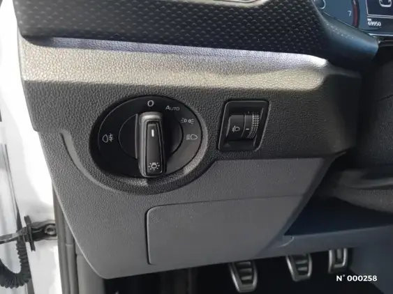 VOLKSWAGEN T-CROSS - voiture d'occasion - Photo 15