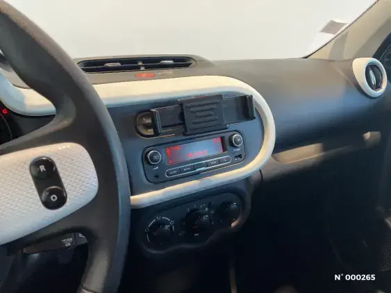 RENAULT TWINGO III - voiture d'occasion - Photo 13