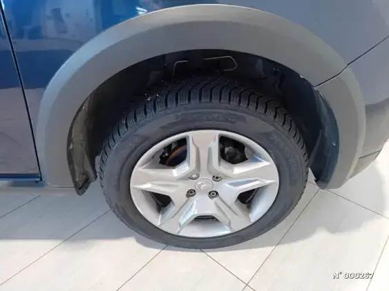 DACIA SANDERO III - voiture d'occasion - Photo 8