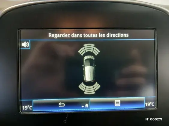 RENAULT SCENIC IV - voiture d'occasion - Photo 14