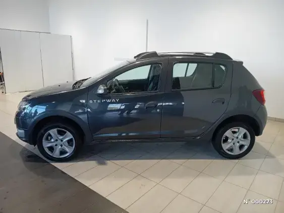 DACIA SANDERO II - voiture d'occasion - Photo 2
