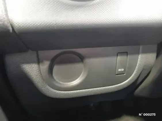 DACIA SANDERO II - voiture d'occasion - Photo 14