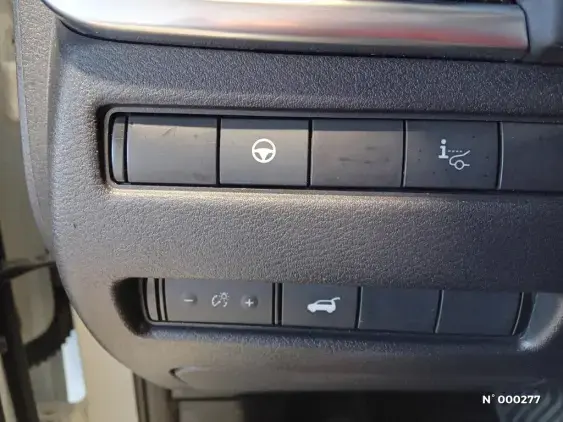 NISSAN QASHQAI III - voiture d'occasion - Photo 15