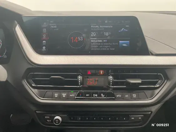 BMW SERIE 1 F40 - voiture d'occasion - Photo 13