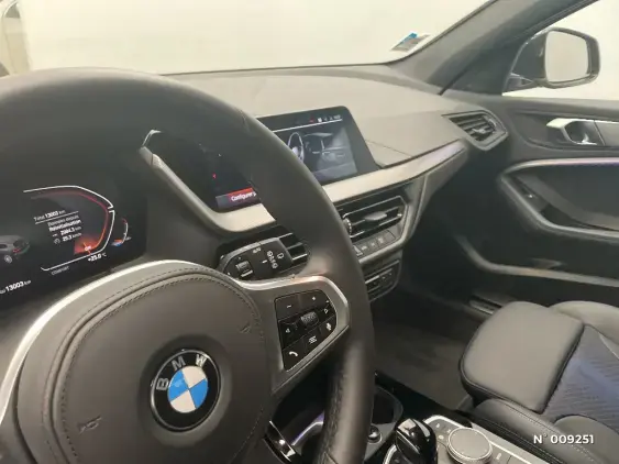 BMW SERIE 1 F40 - voiture d'occasion - Photo 28