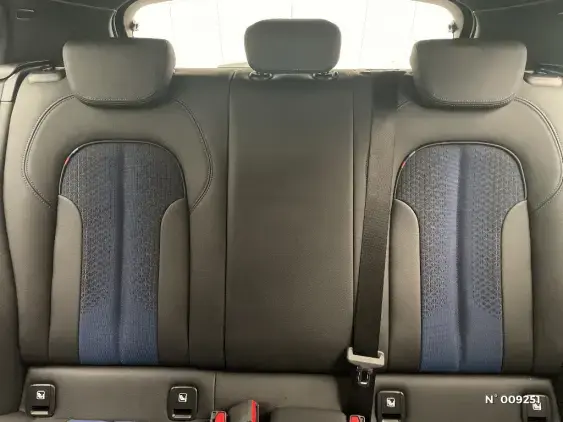 BMW SERIE 1 F40 - voiture d'occasion - Photo 32