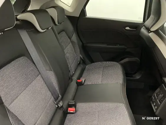 RENAULT CAPTUR II - voiture d'occasion - Photo 11