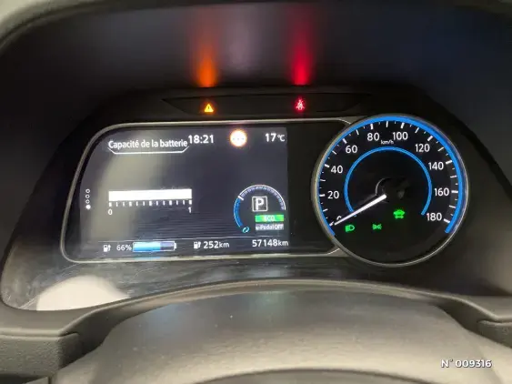 NISSAN LEAF II - voiture d'occasion - Photo 12