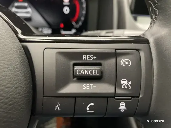 NISSAN QASHQAI III - voiture d'occasion - Photo 27