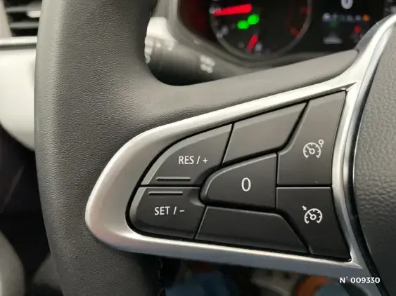 RENAULT CLIO V - voiture d'occasion - Photo 27