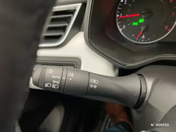 RENAULT CLIO V - voiture d'occasion - Photo 29