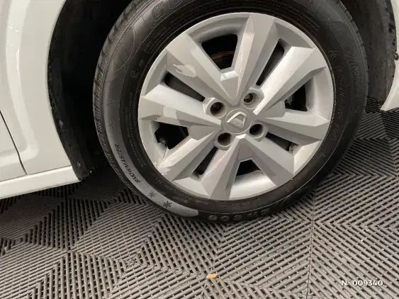 DACIA SANDERO III - voiture d'occasion - Photo 26