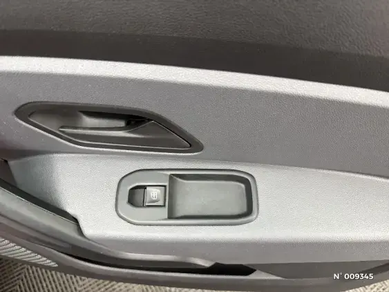 DACIA DUSTER II - voiture d'occasion - Photo 25