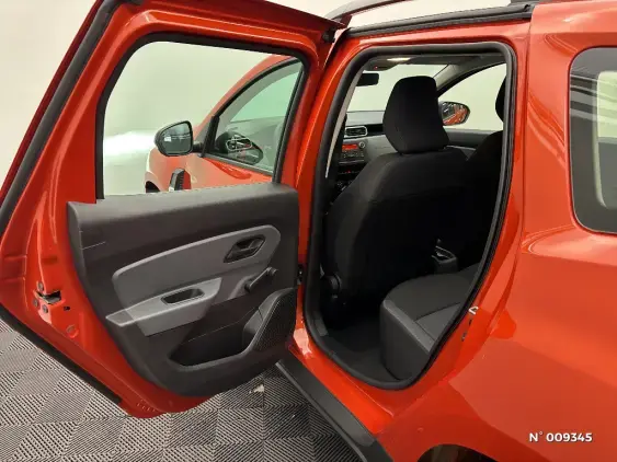 DACIA DUSTER II - voiture d'occasion - Photo 28