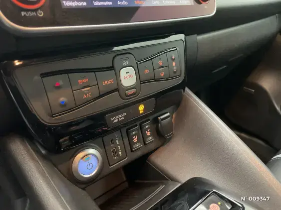 NISSAN LEAF II - voiture d'occasion - Photo 33