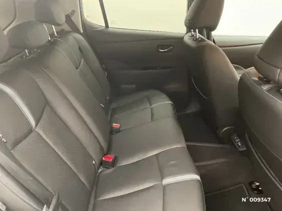 NISSAN LEAF II - voiture d'occasion - Photo 11