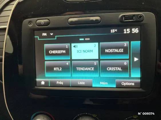 RENAULT CAPTUR - voiture d'occasion - Photo 30