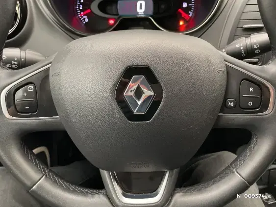 RENAULT CAPTUR - voiture d'occasion - Photo 32