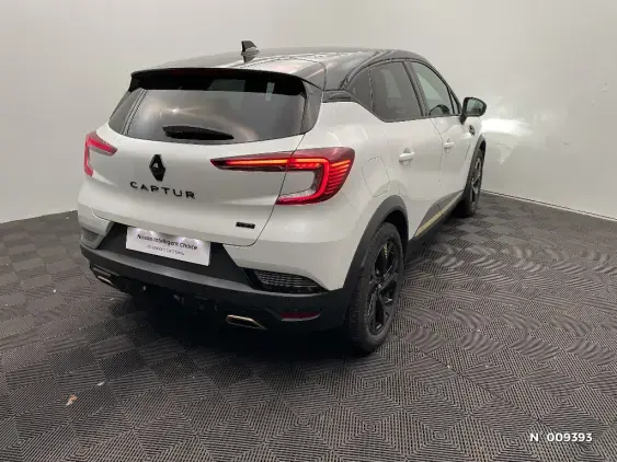 RENAULT CAPTUR II - voiture d'occasion - Photo 4