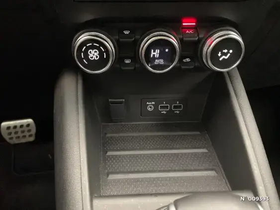 RENAULT CAPTUR II - voiture d'occasion - Photo 15