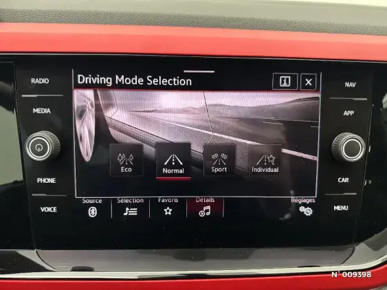 VOLKSWAGEN POLO VI - voiture d'occasion - Photo 33