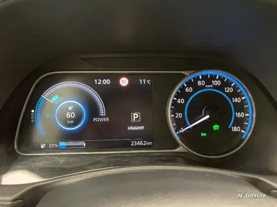 NISSAN LEAF II - voiture d'occasion - Photo 12