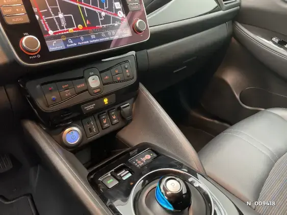 NISSAN LEAF II - voiture d'occasion - Photo 32