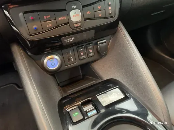 NISSAN LEAF II - voiture d'occasion - Photo 37