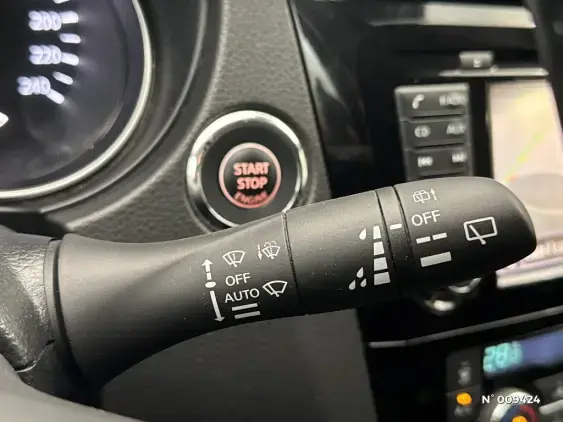 NISSAN QASHQAI II - voiture d'occasion - Photo 32