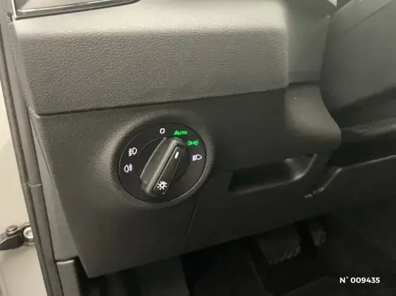 SKODA KAROQ - voiture d'occasion - Photo 15