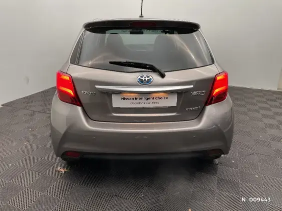 TOYOTA YARIS III - voiture d'occasion - Photo 6