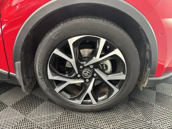 TOYOTA C-HR - voiture d'occasion - Photo 8