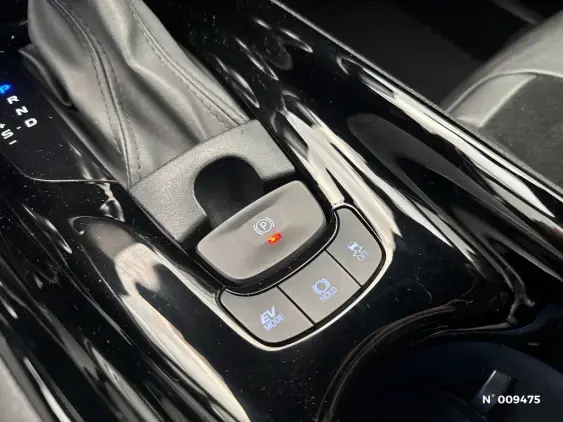 TOYOTA C-HR - voiture d'occasion - Photo 32