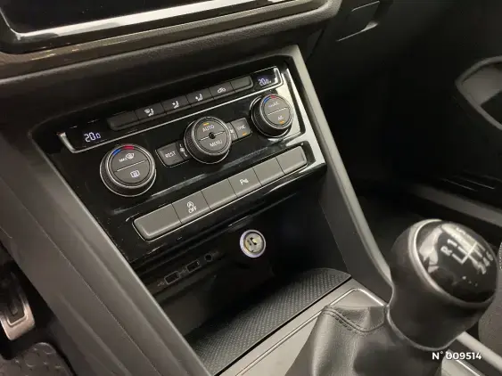 VOLKSWAGEN TOURAN III - voiture d'occasion - Photo 34