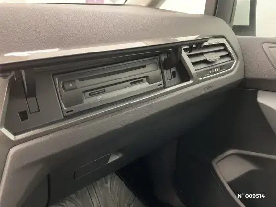 VOLKSWAGEN TOURAN III - voiture d'occasion - Photo 40