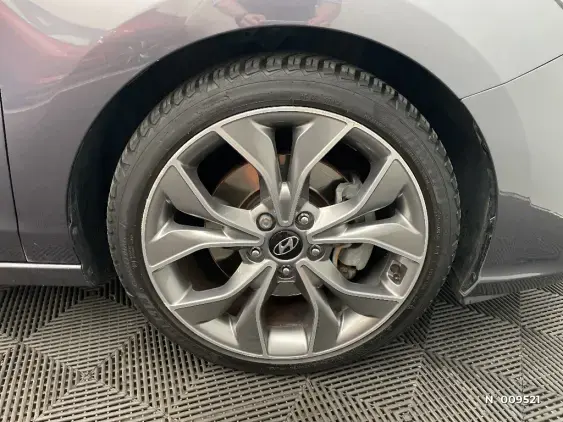 HYUNDAI I30 FASTBACK I - voiture d'occasion - Photo 8
