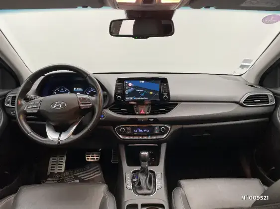 HYUNDAI I30 FASTBACK I - voiture d'occasion - Photo 9