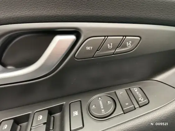 HYUNDAI I30 FASTBACK I - voiture d'occasion - Photo 39