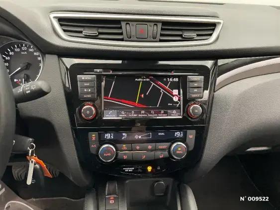 NISSAN QASHQAI II - voiture d'occasion - Photo 13