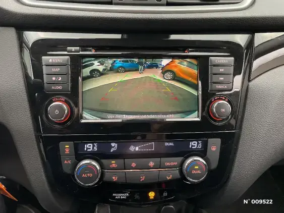 NISSAN QASHQAI II - voiture d'occasion - Photo 14