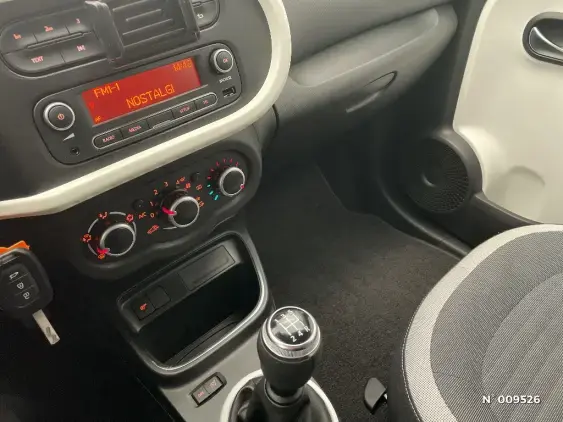 RENAULT TWINGO III - voiture d'occasion - Photo 14