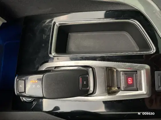 PEUGEOT 3008 II - voiture d'occasion - Photo 28