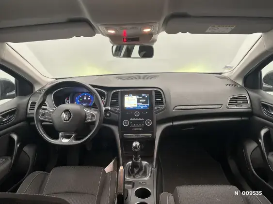 RENAULT MEGANE IV - voiture d'occasion - Photo 9